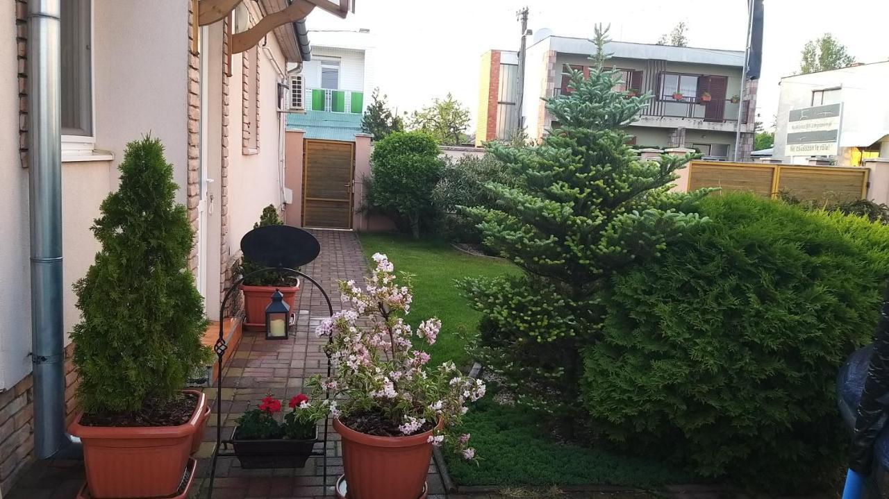 Edenkert Apartmanhaz Kisvárda Zewnętrze zdjęcie