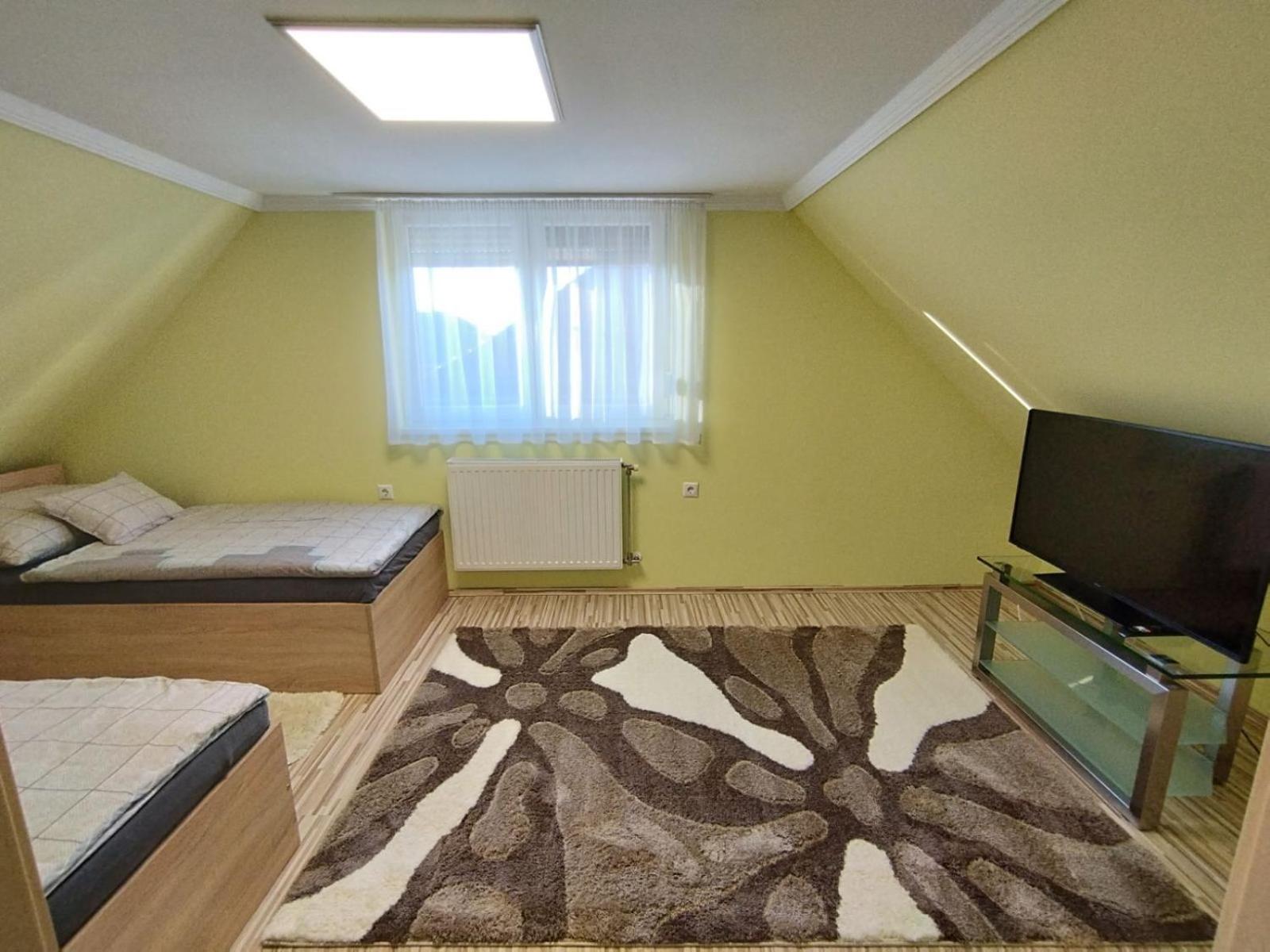 Edenkert Apartmanhaz Kisvárda Zewnętrze zdjęcie