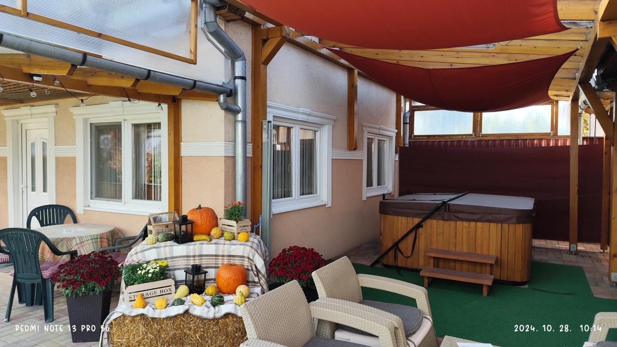 Edenkert Apartmanhaz Kisvárda Zewnętrze zdjęcie